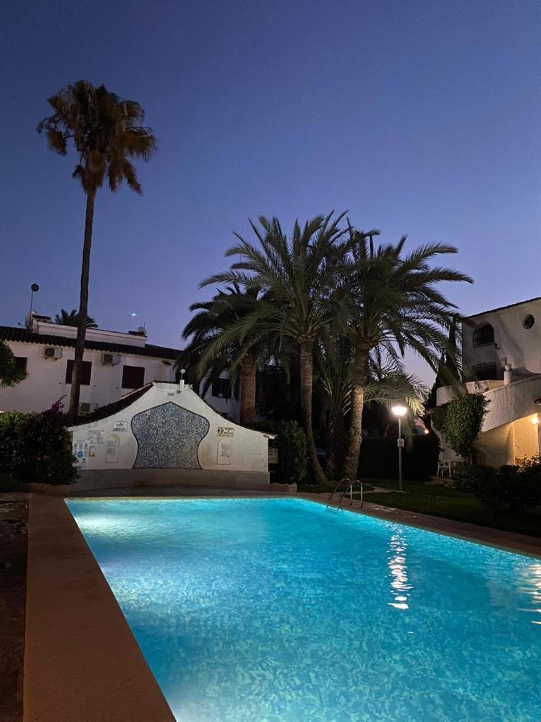 Apartamento Urb Oasis Park II Denia, Las Marinas Luaran gambar