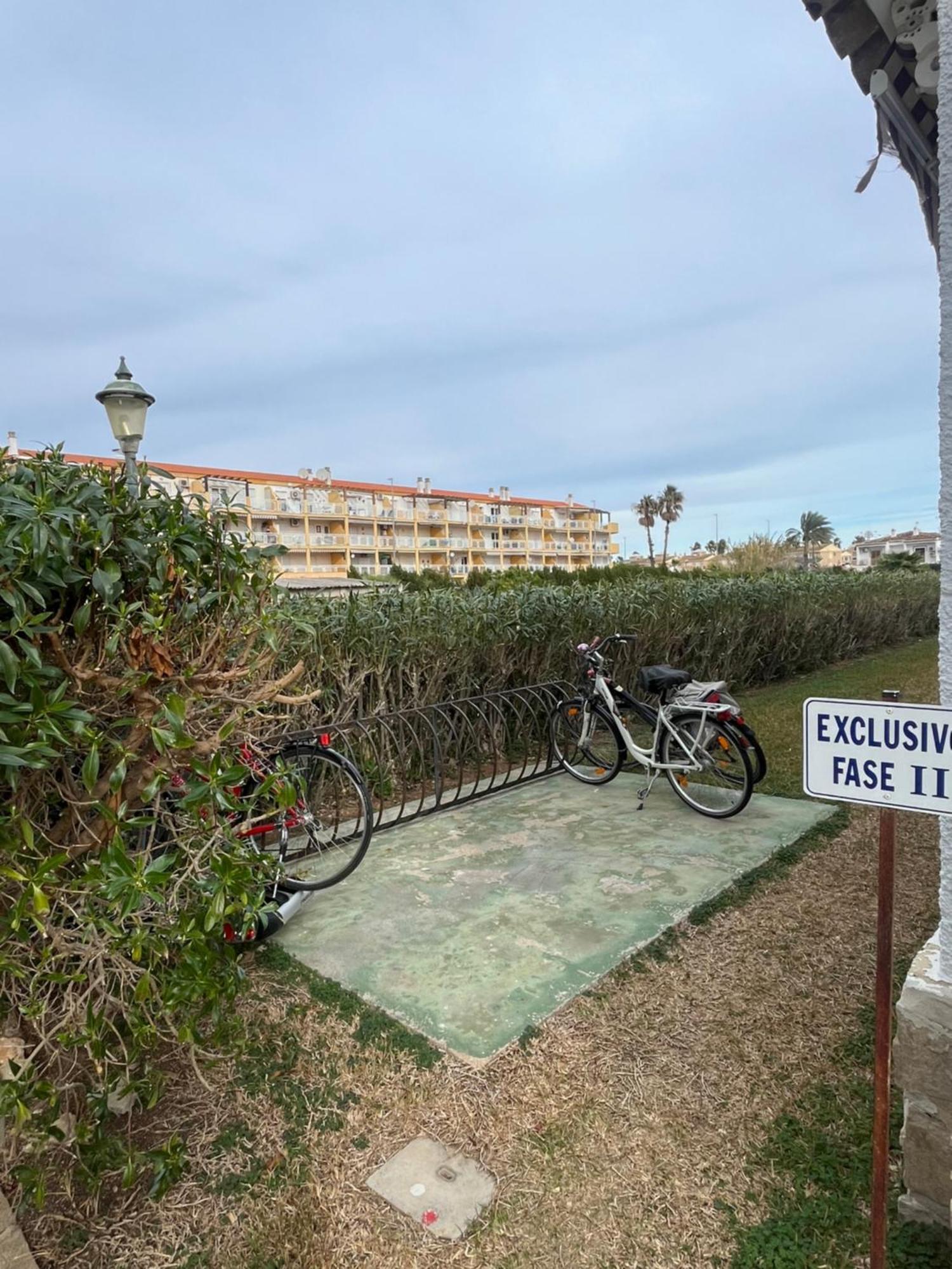 Apartamento Urb Oasis Park II Denia, Las Marinas Luaran gambar